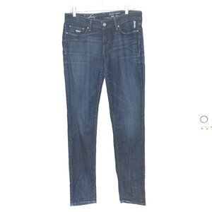Levi’s “Slight Curve” Skinny Jeans.